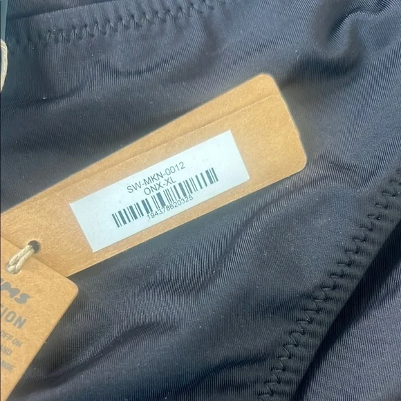 Skims Monokini Swimsuit - Picture 5 of 8